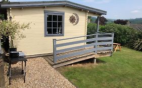 Morlais Log Cabin