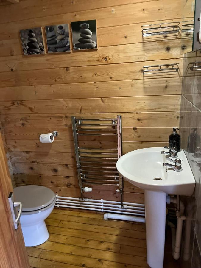 Morlais Log Cabin Lyme Regis Exterior photo